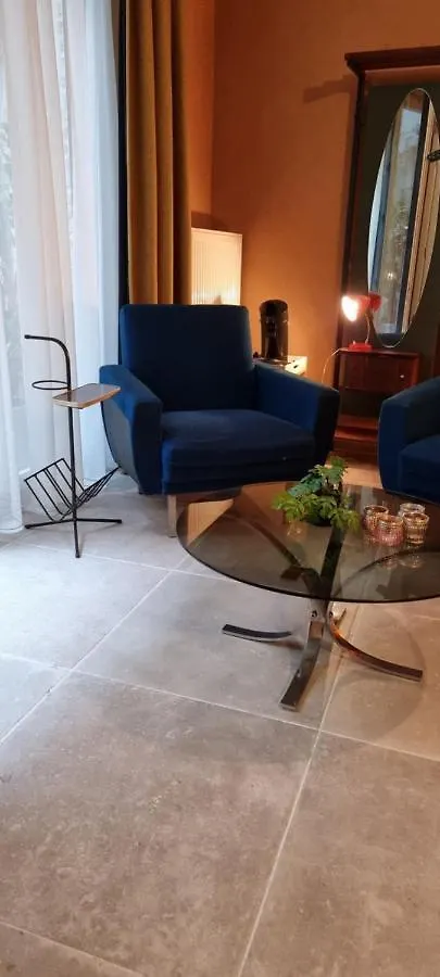 Bed & Breakfast Logies La Chevre Folle - Lodging & Cooking In Style With Shared Kitchen Ostend