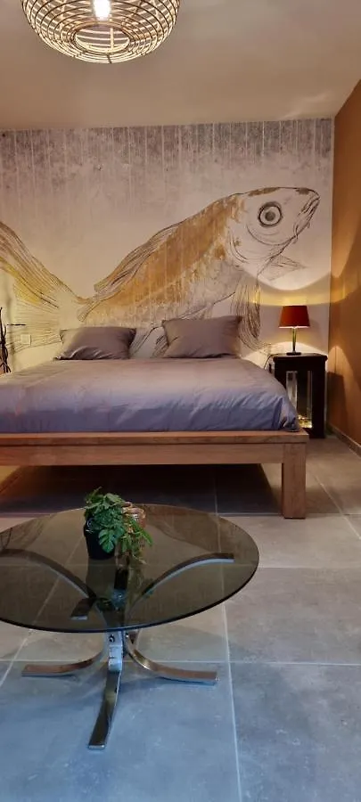Logies La Chevre Folle - Lodging & Cooking In Style With Shared Kitchen Ostend 0*,